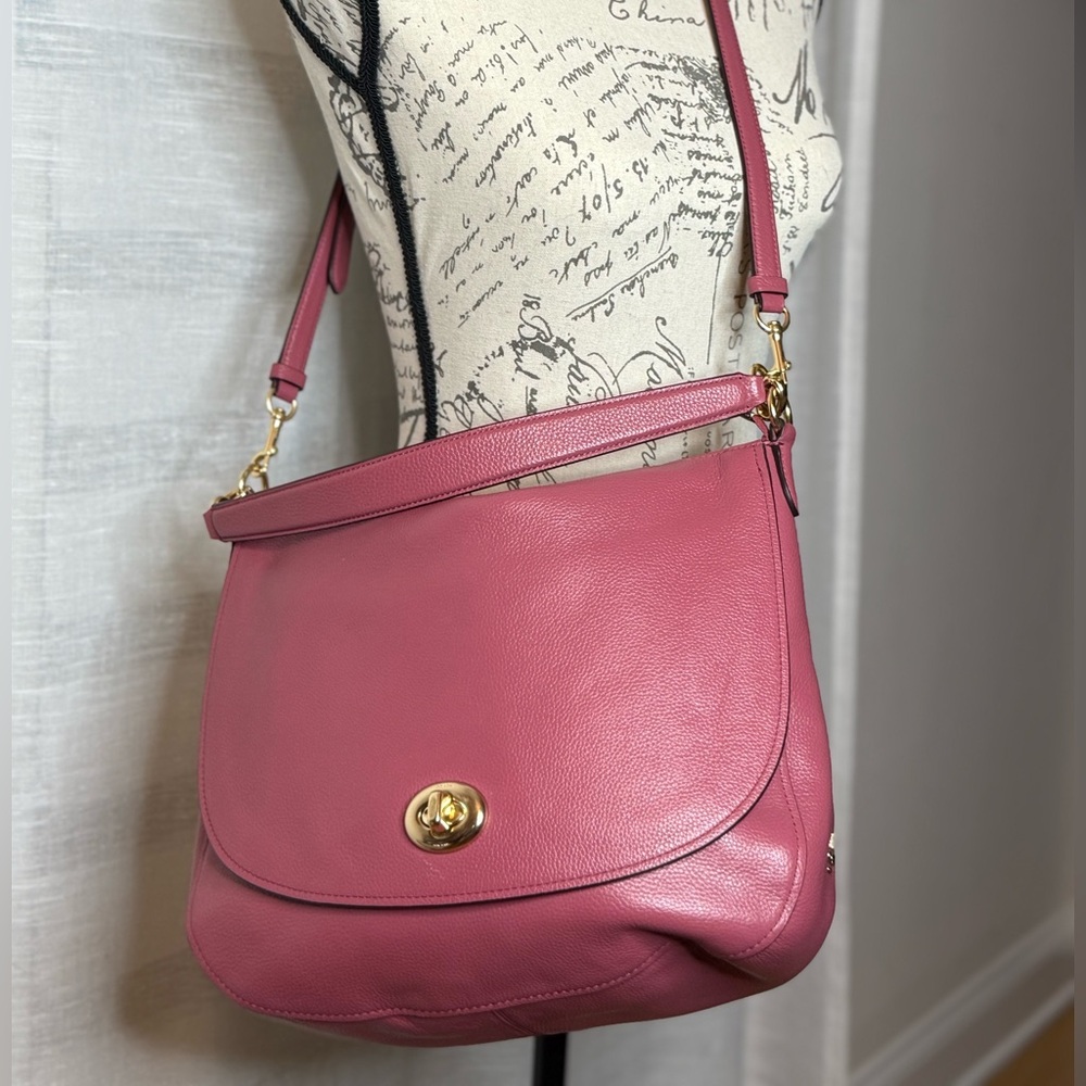 Coach Pink Leather Shoulder Bag with Gold Accents - Picture 12 of 16